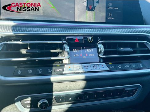 Used 2023 BMW X6 M50i w/ Executive Package image 21