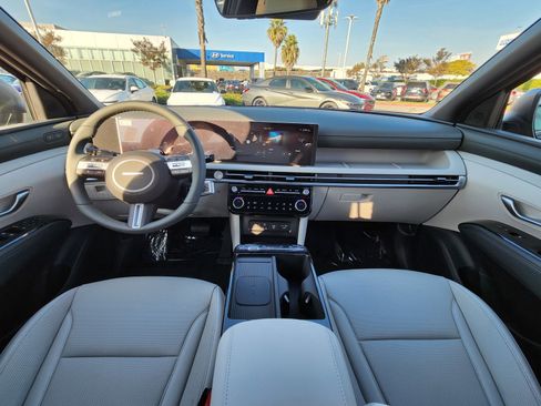 New 2026 Hyundai Tucson Limited image 34