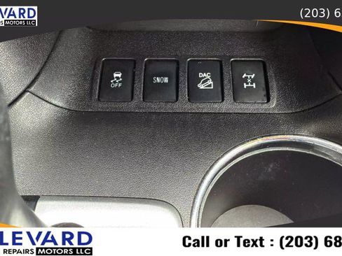 Used 2016 Toyota Highlander Limited image 19