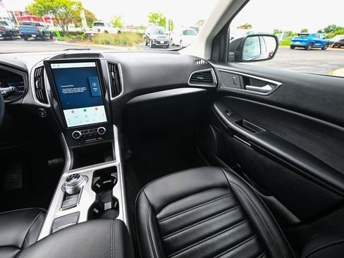 Used 2023 Ford Edge SEL AWD/4WD image 34