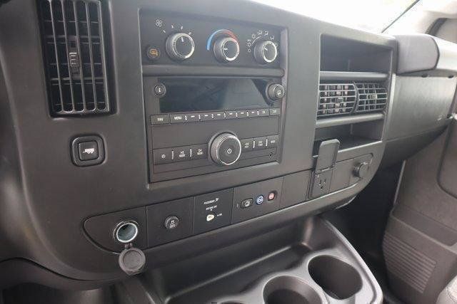 New 2025 Chevrolet Express 3500 w/ Power Convenience Package RWD image 7