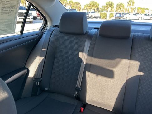 Used 2015 Volkswagen Jetta S image 13