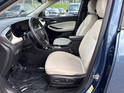 Used 2025 Buick Encore GX Preferred w/ Advanced Technology Package FWD image 16