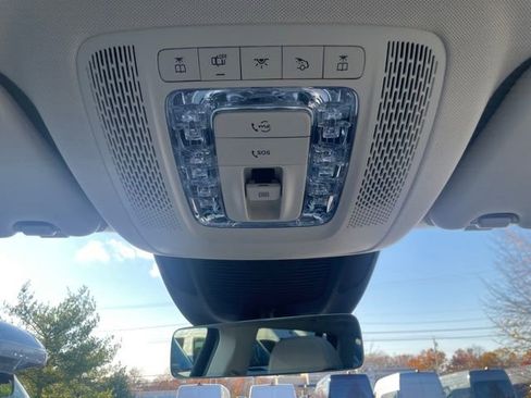 Certified 2022 Mercedes-Benz GLS 450 4MATIC image 44