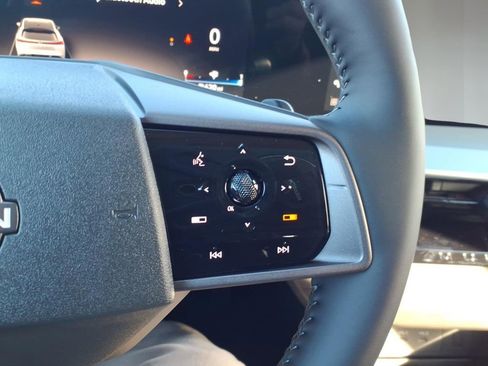 New 2026 Nissan Murano Platinum image 16