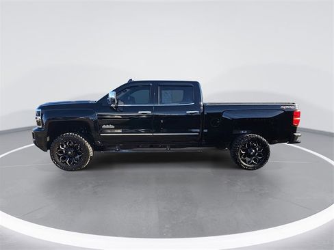 Used 2017 Chevrolet Silverado 2500 High Country image 6