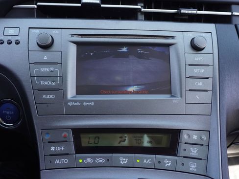Used 2013 Toyota Prius Three FWD image 14
