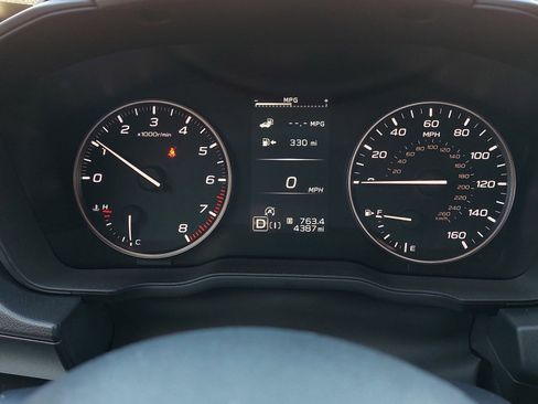 Used 2025 Subaru Impreza 2.0i Sport image 12