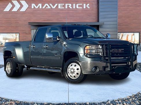 Used 2009 GMC Sierra 3500 W/T image 1