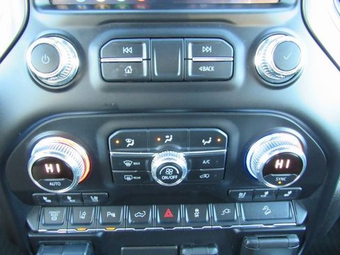 Used 2021 GMC Sierra 2500 AT4 w/ AT4 Premium Plus Package image 23