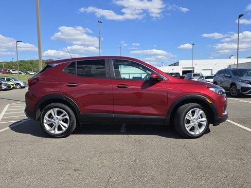 Used 2023 Buick Encore GX Preferred w/ Cold Weather Comfort Package AWD/4WD image 18