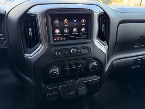Used 2022 Chevrolet Silverado 2500 Custom w/ Custom Value Package AWD/4WD image 25