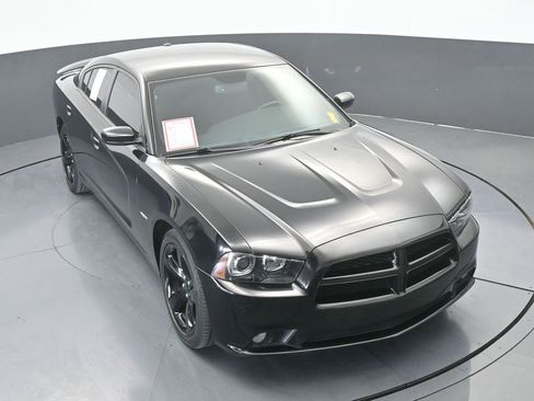 Used 2014 Dodge Charger R/T w/ Blacktop Package image 52