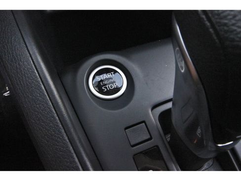 Certified 2025 Nissan Kicks Play S FWD image 28