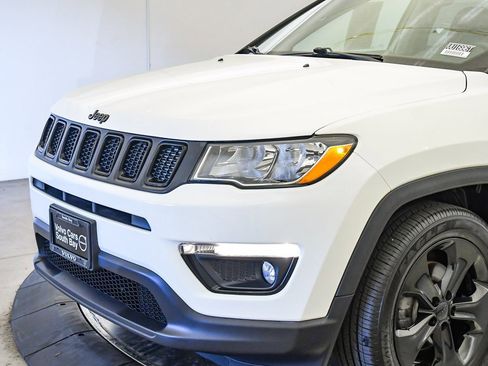 Used 2019 Jeep Compass Altitude image 8