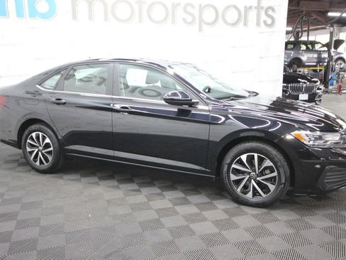 Used 2024 Volkswagen Jetta S FWD image 8