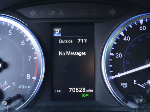 Used 2019 Toyota Highlander XLE image 43