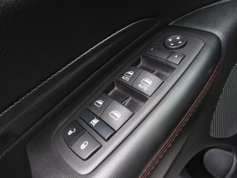 Used 2025 Dodge Durango R/T w/ Blacktop Package image 23