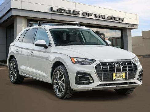 Used 2021 Audi Q5 Premium Plus w/ Premium Plus Package image 5