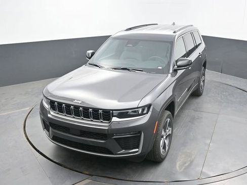 New 2026 Jeep Grand Cherokee L Limited AWD/4WD image 45