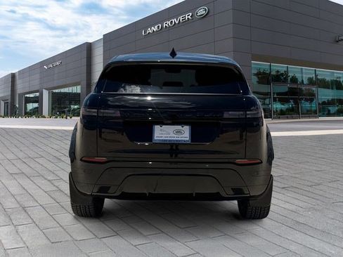 Used 2026 Land Rover Range Rover Evoque Dynamic SE AWD/4WD image 4