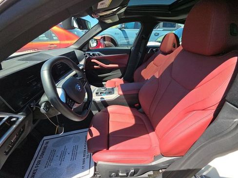 Used 2025 BMW i4 xDrive40i w/ Premium Package AWD/4WD image 2