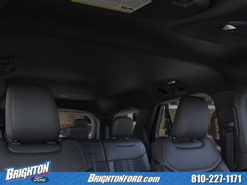 Used 2026 Ford Explorer ST-Line w/ ST-Line Street Pack AWD/4WD image 17