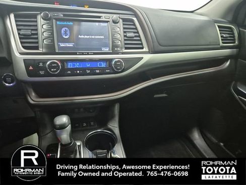 Used 2017 Toyota Highlander XLE image 20