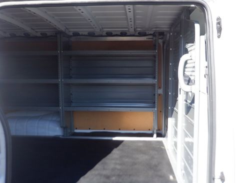 Used 2021 Nissan NV 1500 SV image 9