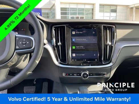 Certified 2024 Volvo S60 B5 Core image 21