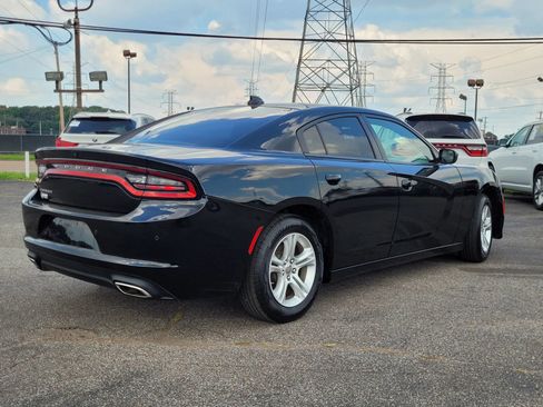 Used 2023 Dodge Charger SXT RWD image 12