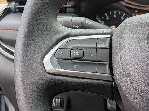 Certified 2025 Jeep Compass Trailhawk AWD/4WD image 18
