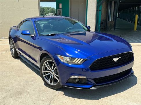 Used 2015 Ford Mustang Premium RWD image 7