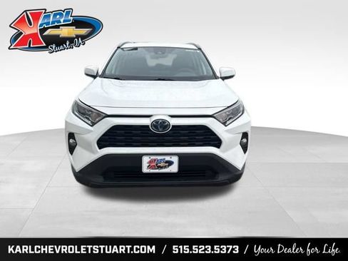 Used 2021 Toyota RAV4 XLE AWD/4WD image 1