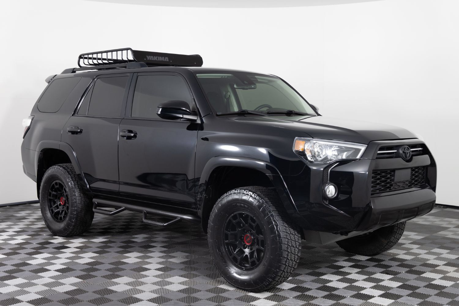 Used 2021 Toyota 4Runner Trail Special Edition AWD/4WD image 9