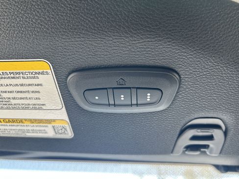 New 2025 Jeep Gladiator Sport image 26