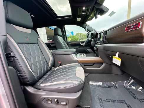 New 2026 Chevrolet Silverado 3500 High Country AWD/4WD image 29
