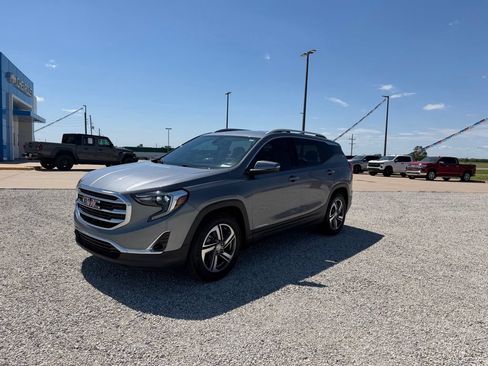 Used 2021 GMC Terrain SLT FWD image 8