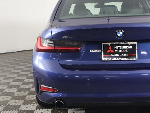 Used 2022 BMW 330i xDrive 330i xDrive w/ Convenience Package image 14