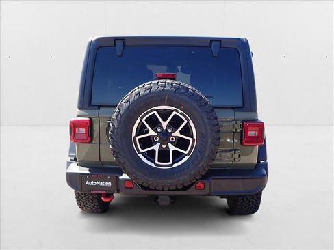 New 2025 Jeep Wrangler Unlimited Rubicon image 3