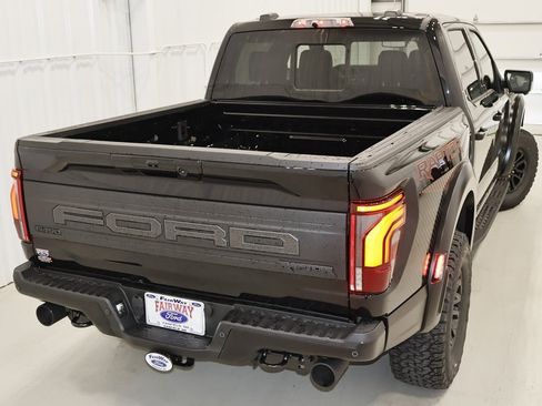 New 2025 Ford F150 Raptor image 40