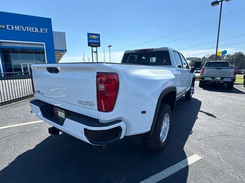 New 2026 Chevrolet Silverado 3500 High Country w/ High Country Premium Package AWD/4WD image 6