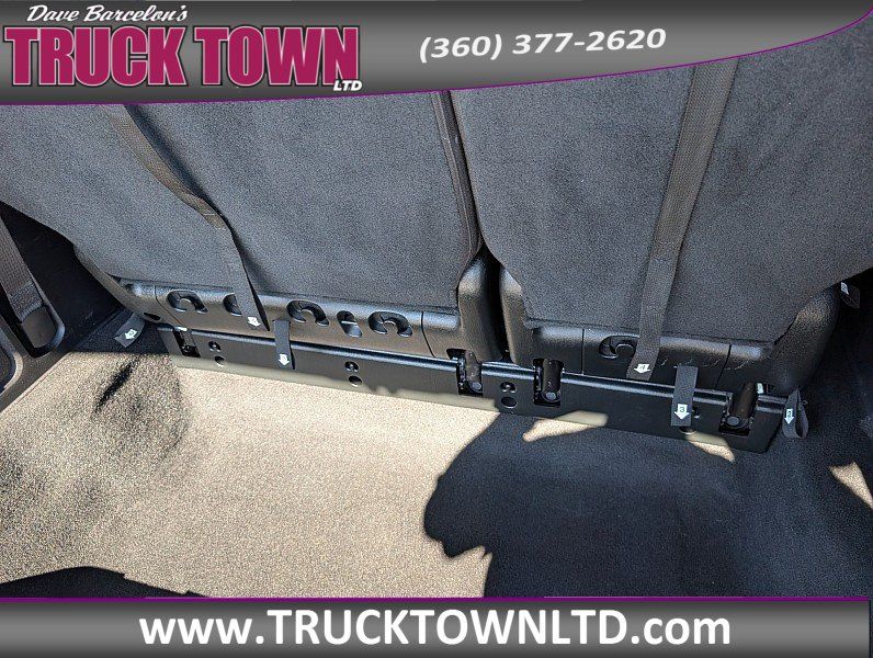 Used 2018 Dodge Grand Caravan SE FWD image 15