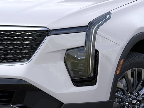 New 2025 Cadillac XT4 Premium Luxury w/ Technology Package image 34
