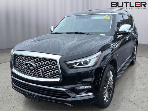 Used 2019 INFINITI QX80 Luxe w/ 22" Wheel Package RWD image 2