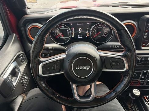 Used 2021 Jeep Gladiator Mojave AWD/4WD image 15
