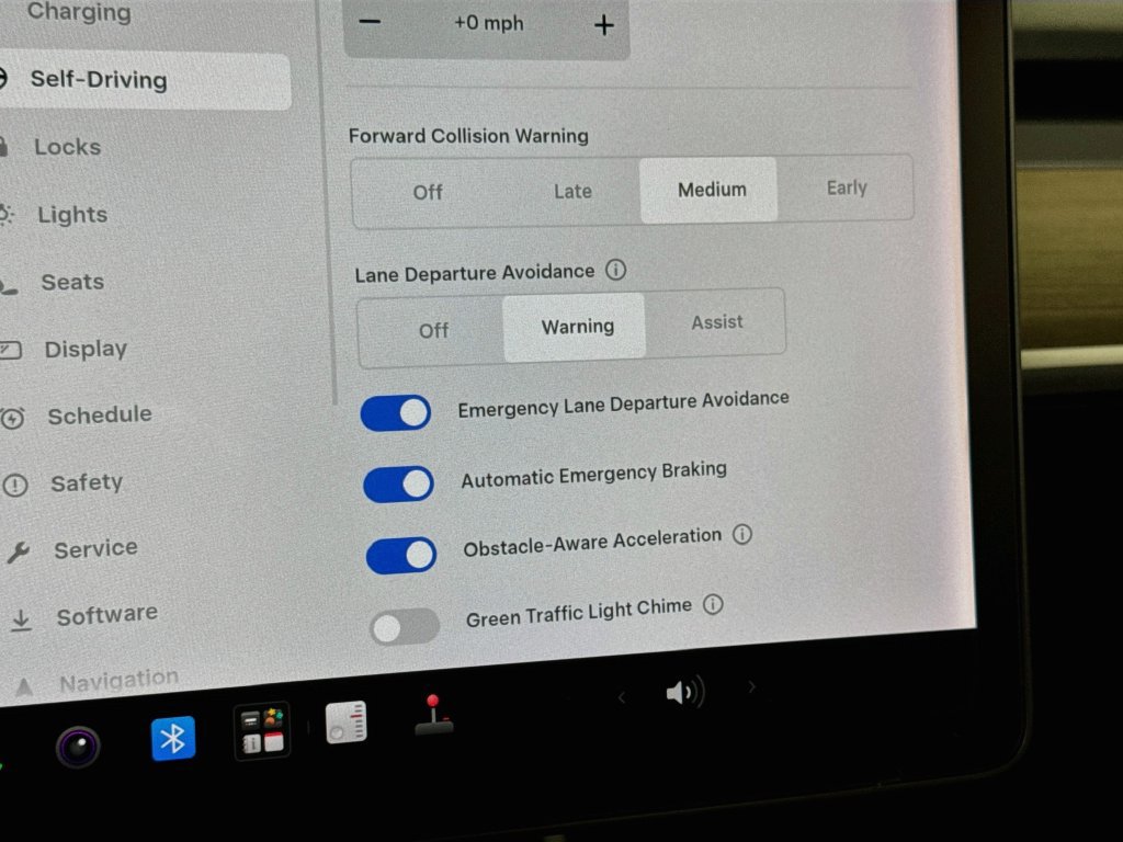 Used 2019 Tesla Model 3 Standard Range RWD image 27