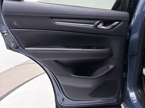 Used 2025 MAZDA CX-5 Carbon Edition image 27