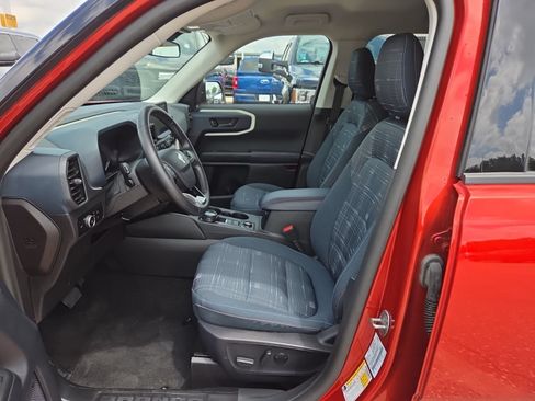 Used 2024 Ford Bronco Sport Heritage w/ Heritage Convenience Package AWD/4WD image 8