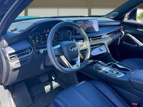Certified 2026 INFINITI QX60 Sport w/ Dark Cargo Package AWD/4WD image 14